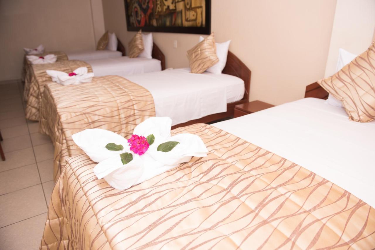 Hotel Presidente Трухильо Экстерьер фото